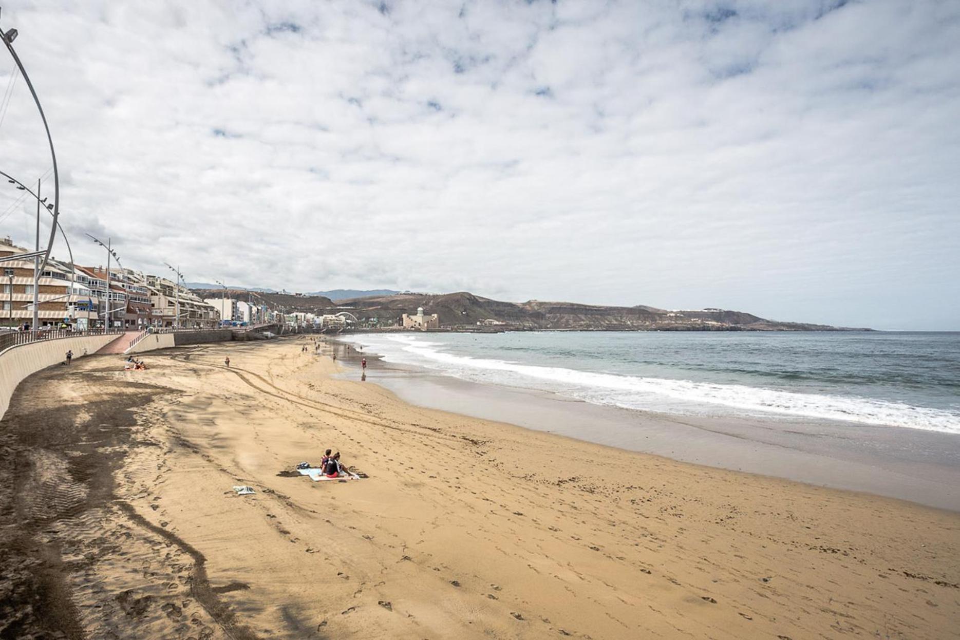 Muy Luminoso En Playa De Canteras Las Palmas de Gran Canaria