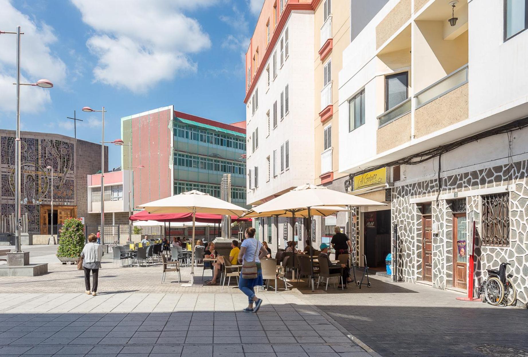 Apartamento Muy Luminoso En Playa De Canteras