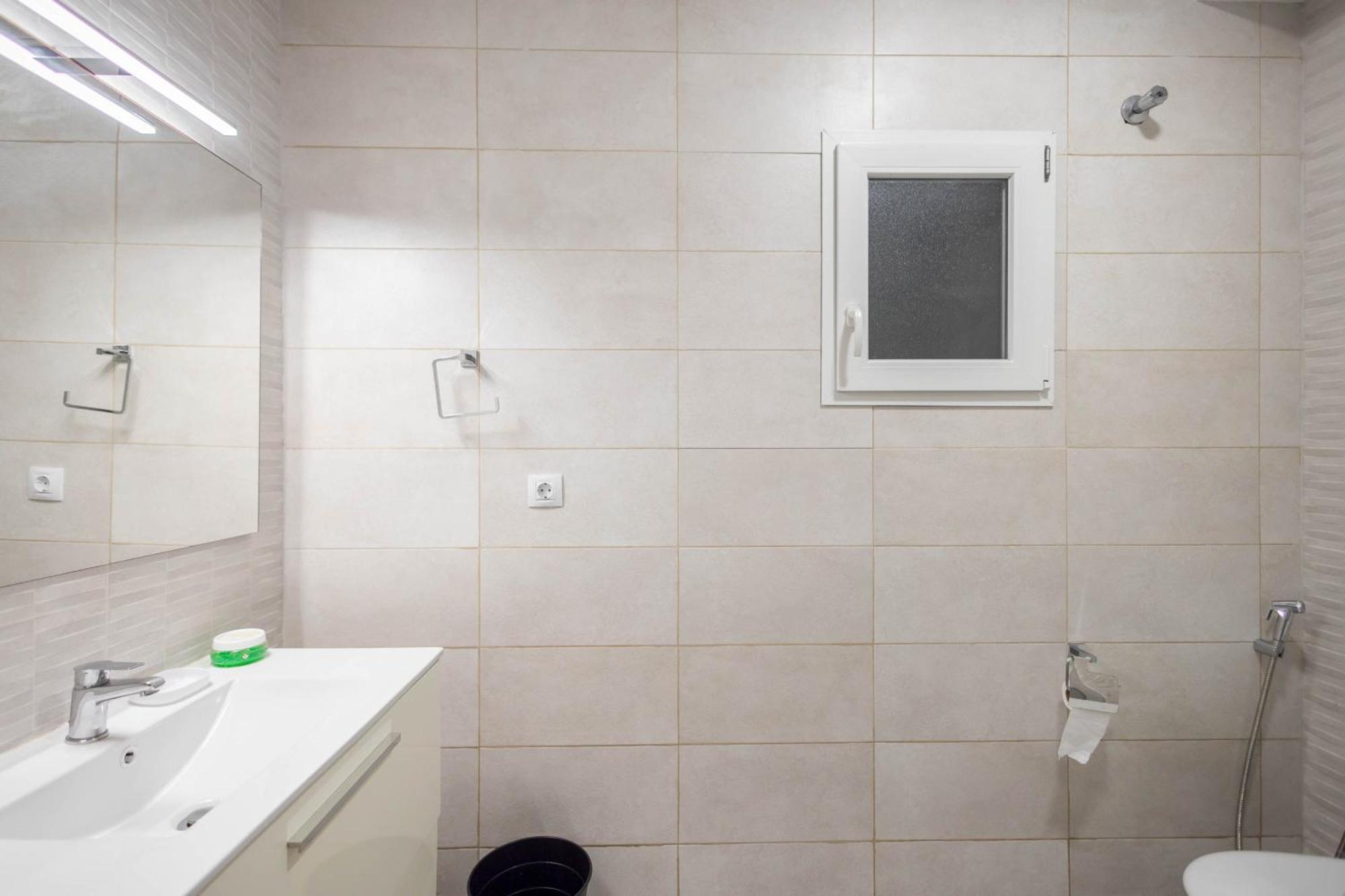 Apartamento Muy Luminoso En Playa De Canteras *