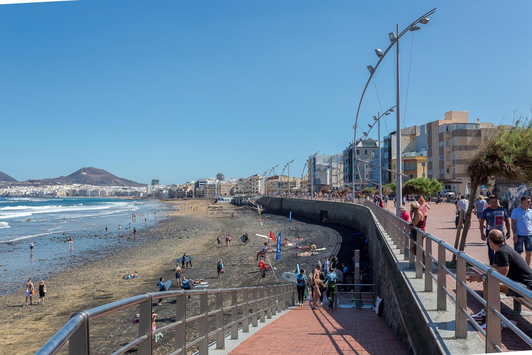 Muy Luminoso En Playa De Canteras Las Palmas de Gran Canaria